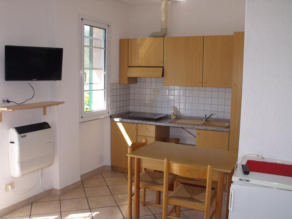 Agriturismo Gli Ulivi Garlenda Habitación foto